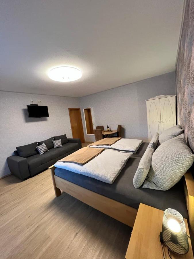 O&W Ferienzimmer Am Nuerburgring, Quiddelbach المظهر الخارجي الصورة